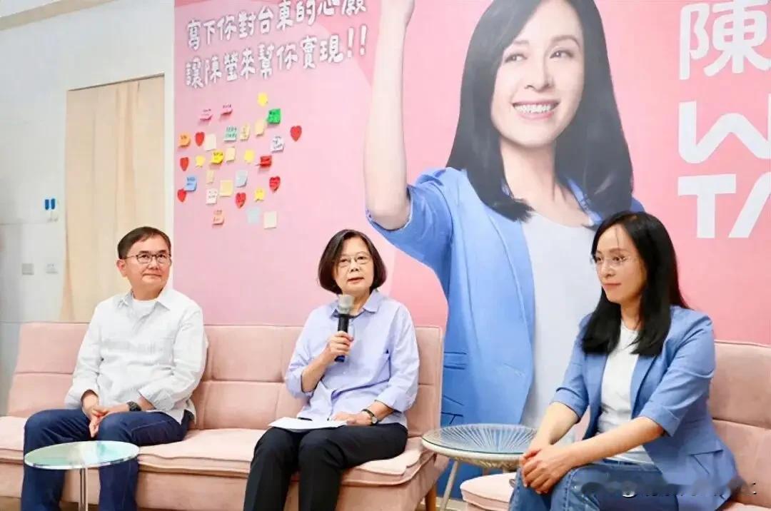 闲不住，绿蔡“出山”了！

本以为一个退休“老太婆”，只会在家含饴弄孙，种菜撸猫