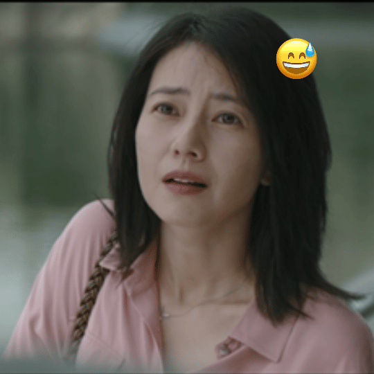 #胡歌高圆圆举牌宣传新剧# 胡歌高圆圆这一次的互动和宣传的方式真的太好玩了吧，真