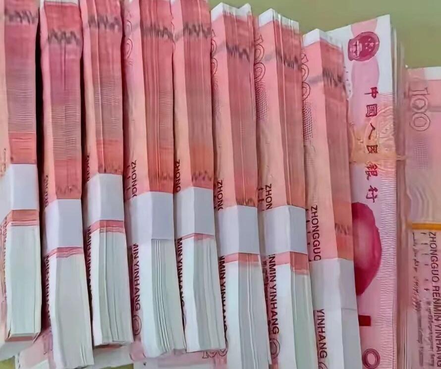 说出来不怕大家笑话。
不怕大家笑话，我儿子真傻。刚结婚不到一年，他大姨子就向他说