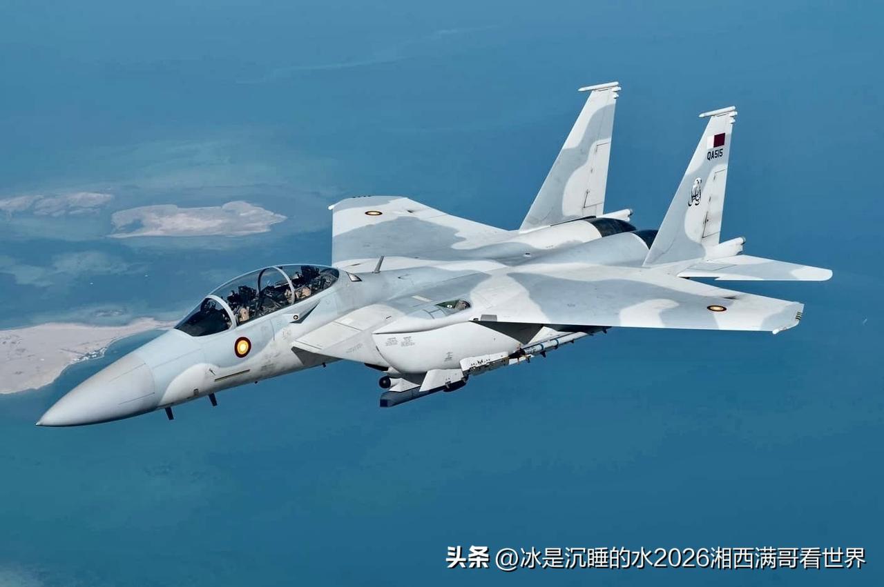 3月4日，卡塔尔空军的先进美制F-15QA“先进鹰”式战斗机发射空空导弹，成功击