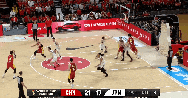亲儿子你不服不行 中国男篮vs日本男篮