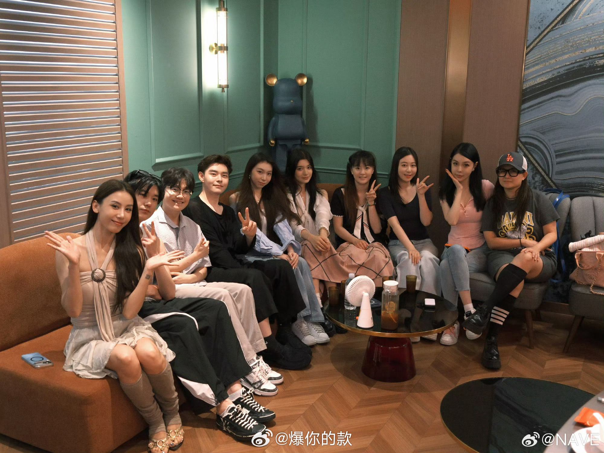 舞法天女大强合体直播舞法天女这个名场面好经典2016年守电视看东音小学的小孩，2