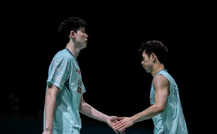 陈柏杨/刘毅 2-0 阿迪安托/拉赫马特
3月5日，超级1000全英羽毛球公开赛