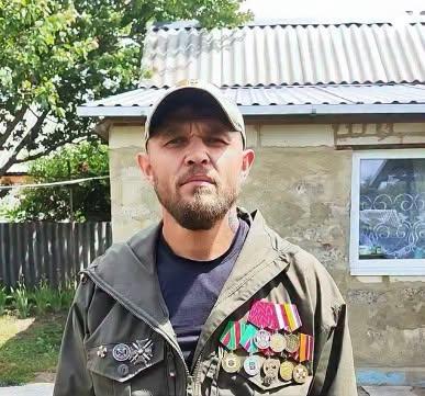 曾威胁普京发动兵变的俄罗斯士兵亚历山大·卢宁，因“宣传极端主义或纳粹标志”罪名被