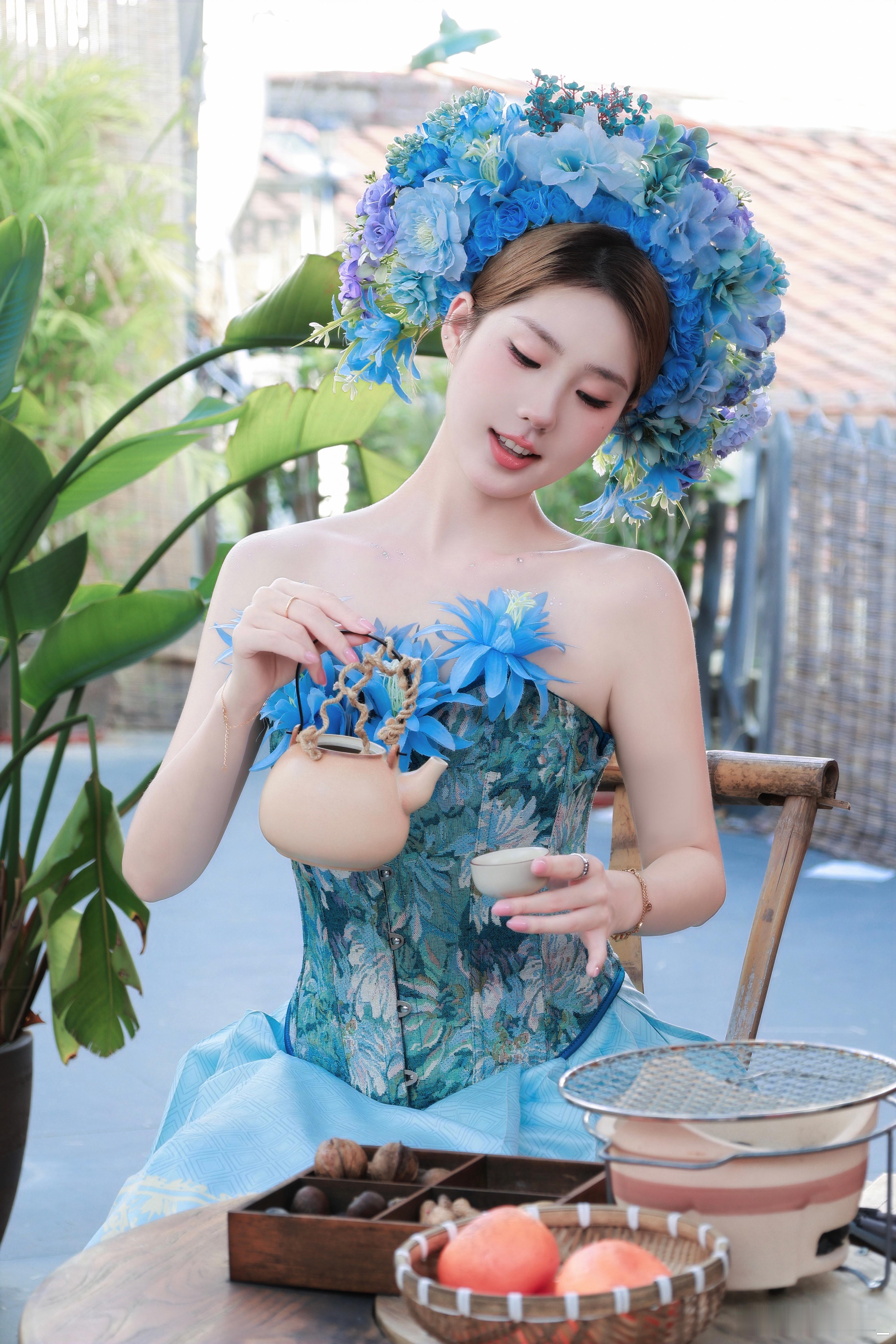 吾因花娇 花因吾美#簪花# ​​​