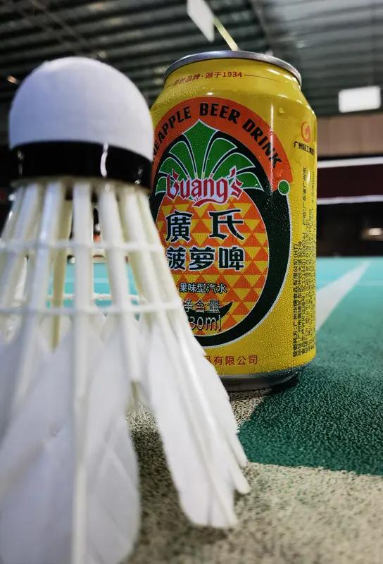 曾经，张继科有不少令人敬佩的品质。他是大满贯得主，短时间内实现大满贯，开创了历史