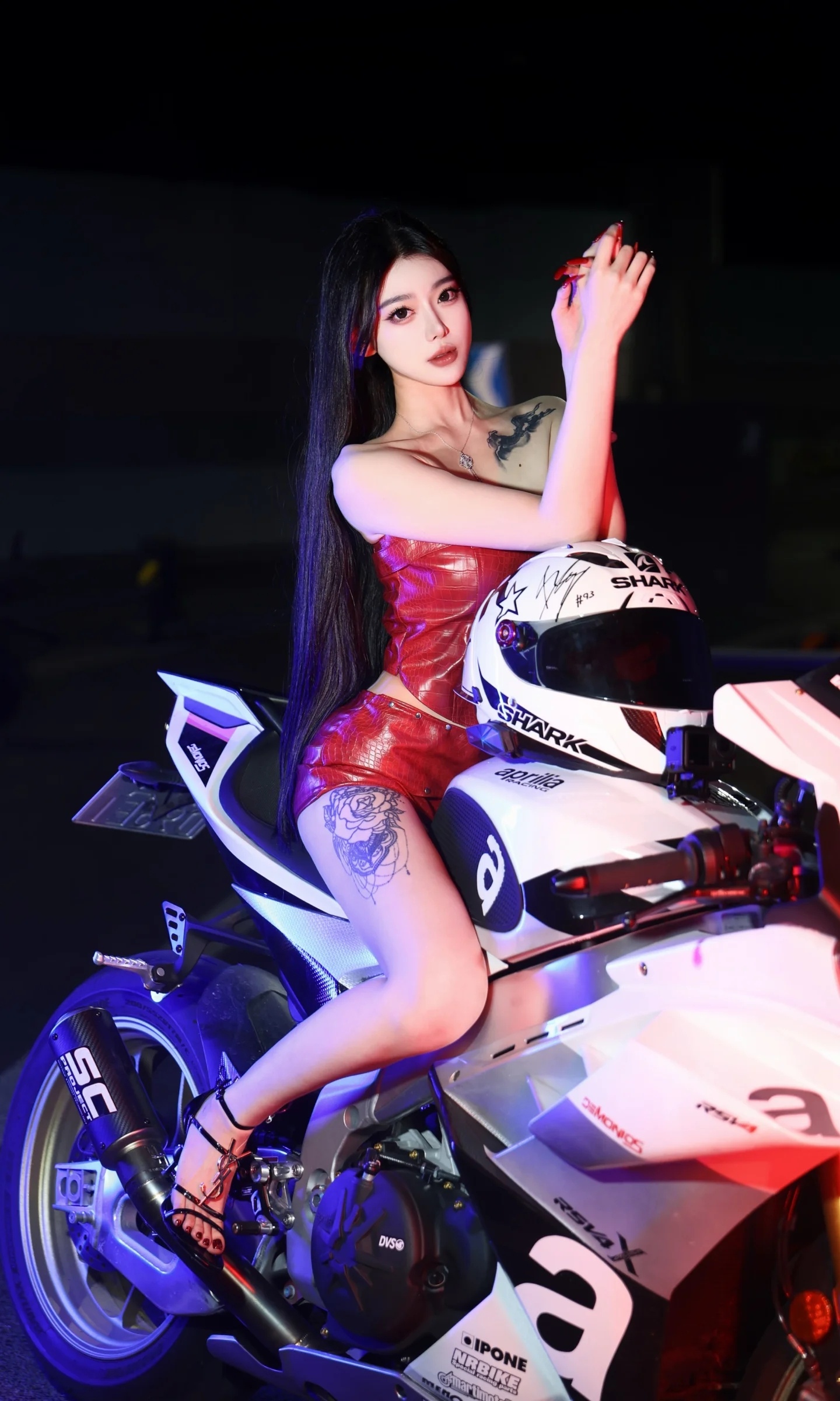 机车女郎 