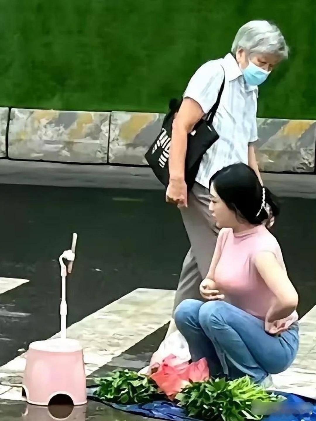 这就是为什么我从来不看网红直播的原因…弄虚作假 