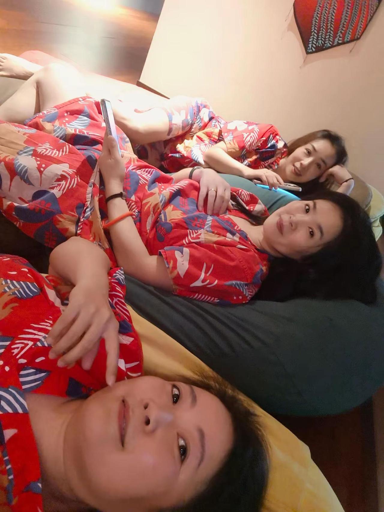 不要问姐多少岁，你就看姐美不美😊😊🥰🥰😄😄😄🌹🌹🌹🌹🌹