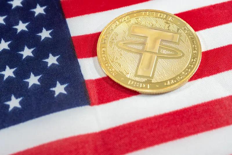 美国不搞数字美元、力推稳定币，是最利己、阻力最小、霸权最稳的选择：
用私人创新+