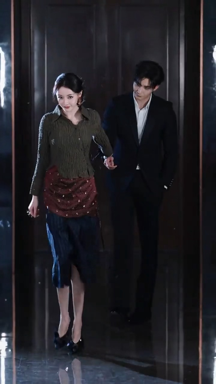 我们九字真炎这个抓手腕…🤤明媚姐✖️暗爽哥枭起青壤