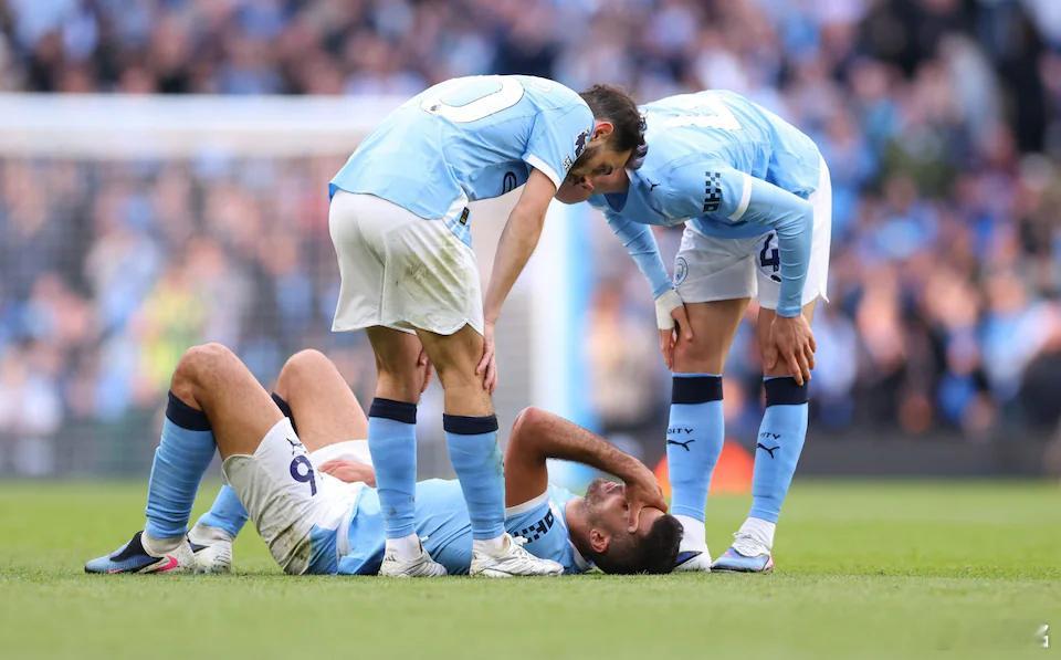 曼城2比1阿森纳 虽然阿森纳在天王山之战1-2客场输给了曼城，但OPTA的超级计