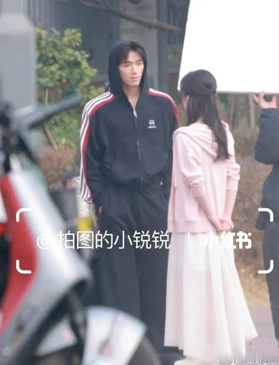 王星越和邓恩熙的路透，张笑安该怎么化腐朽为神奇 