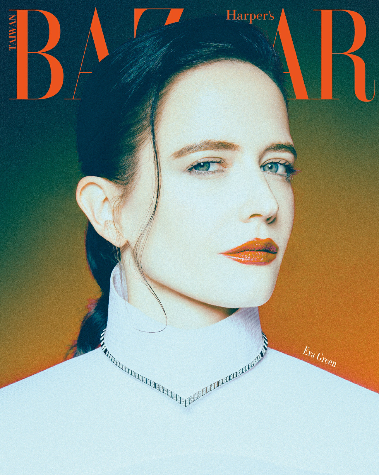 啊啊啊啊，许久不见的Eva，还是这么美腻！绿眸的Eva！！爱死007皇家赌场里的