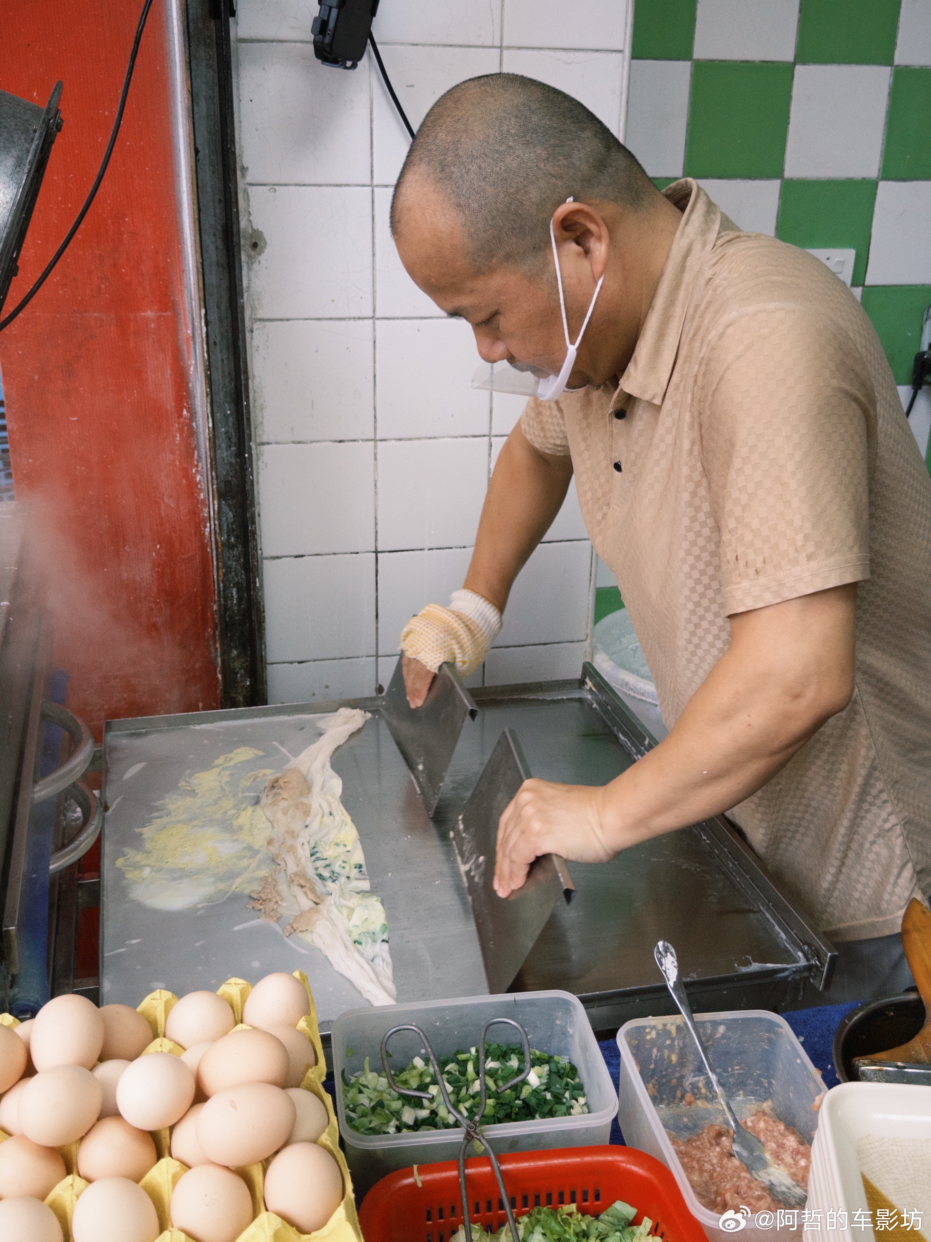 在广东，早餐离不开肠粉早上好兄弟们[加油]  ​​​