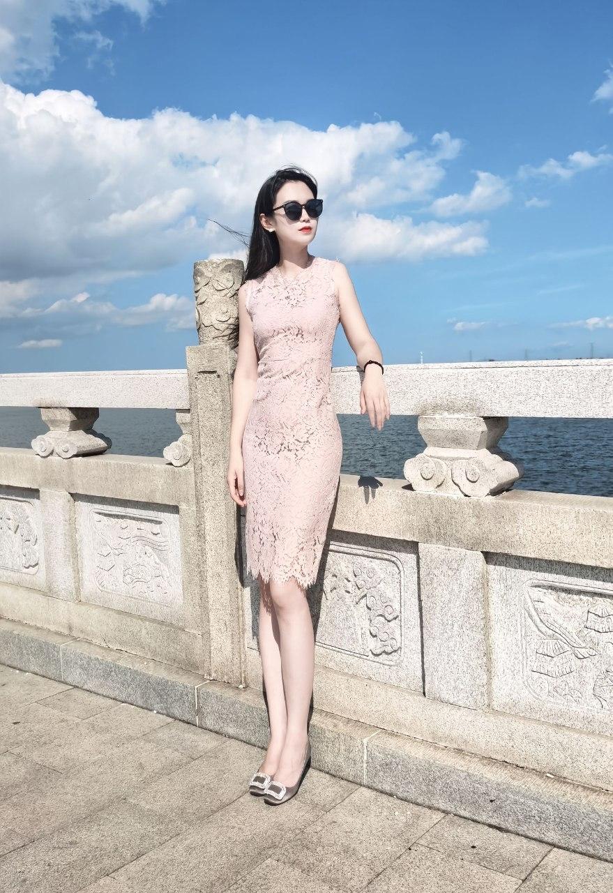 你是喜欢风情万种，还是温柔体贴