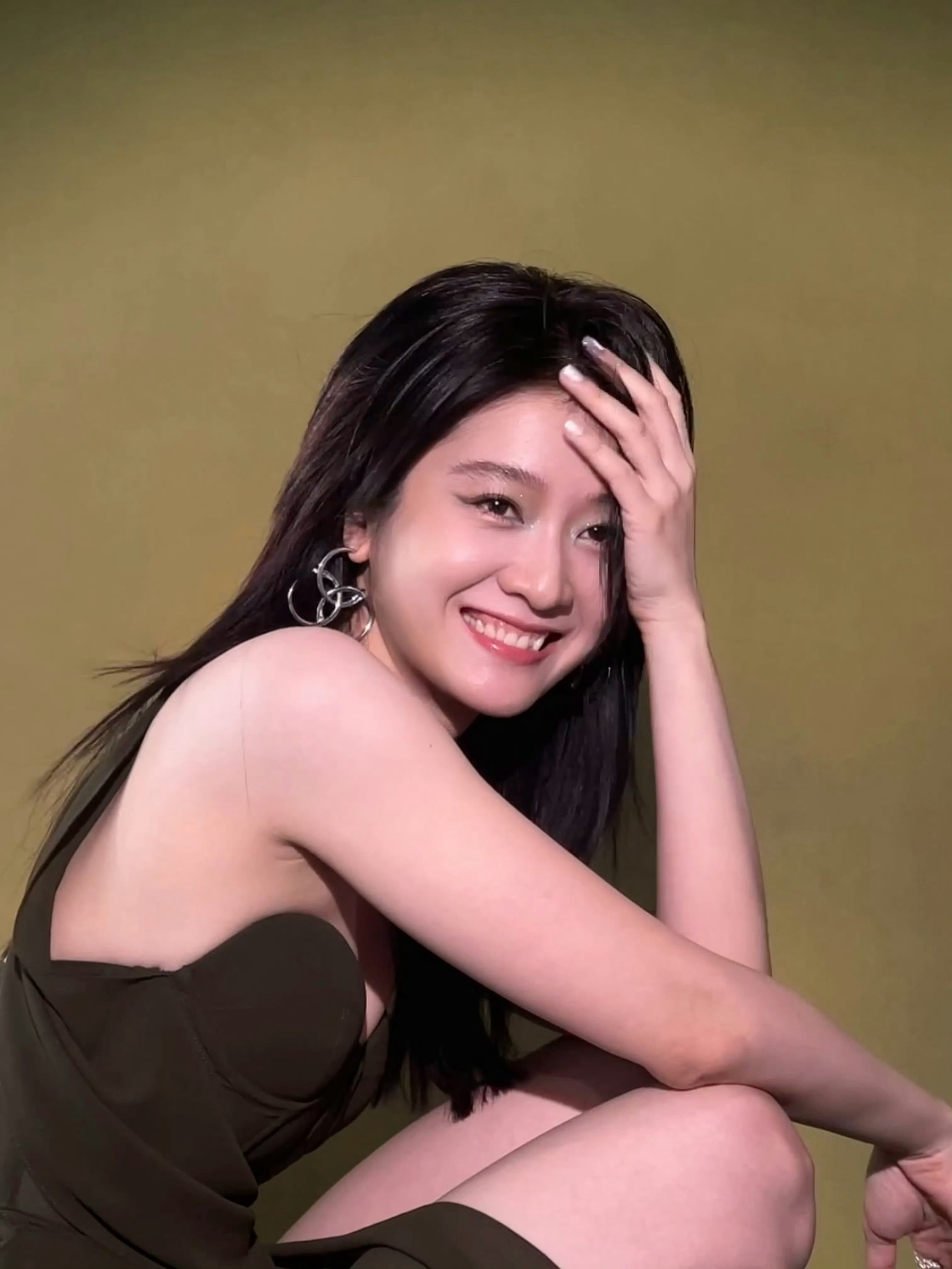 明媚且清冷的 ​​​