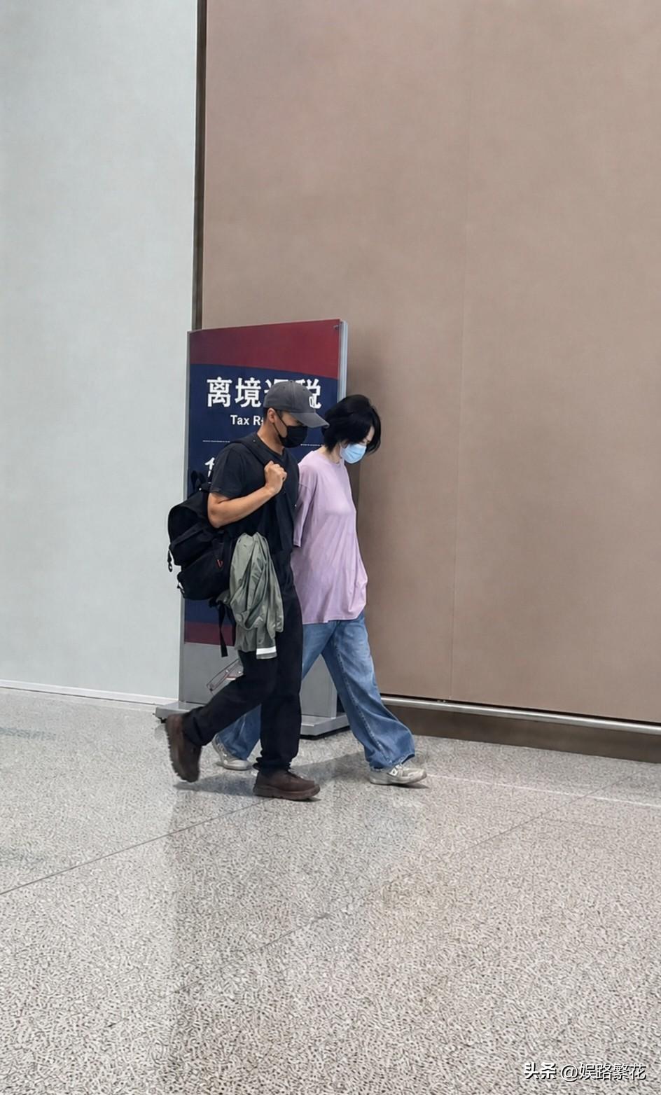 说到底还是男人最懂男人，我问自家老公：谢霆锋西安演唱会刚结束，王菲不仅全程素颜坐