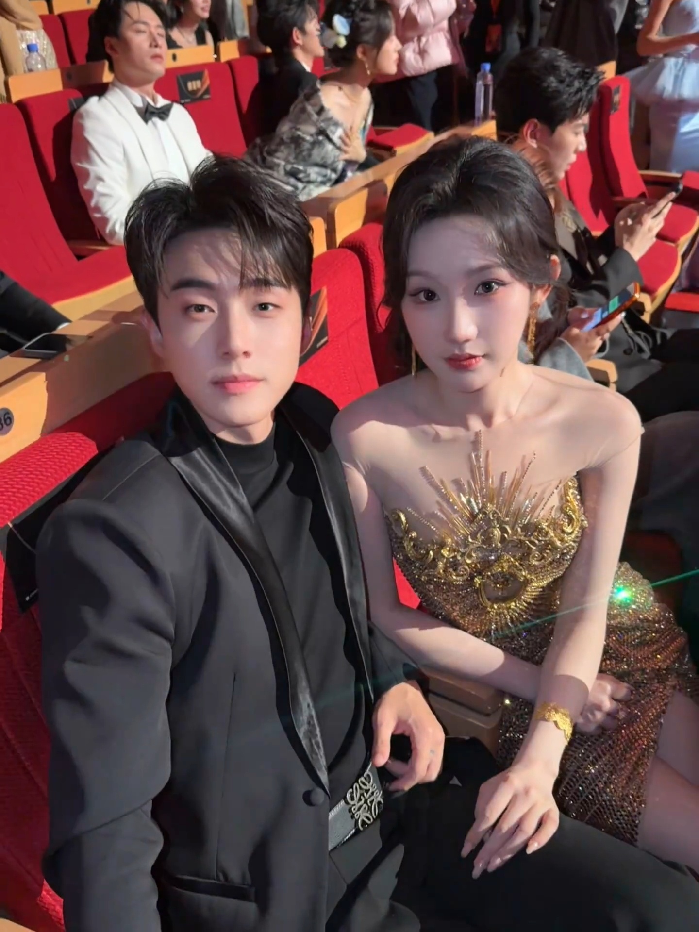 力挺嗅青梅红果大会最般配的小情侣张晋宜李卓扬请二搭