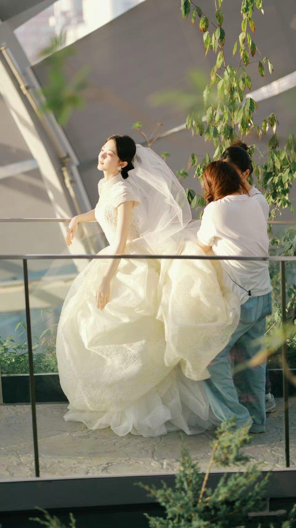 聂曦光这套婚纱真的好美骄阳似我 真的好美 