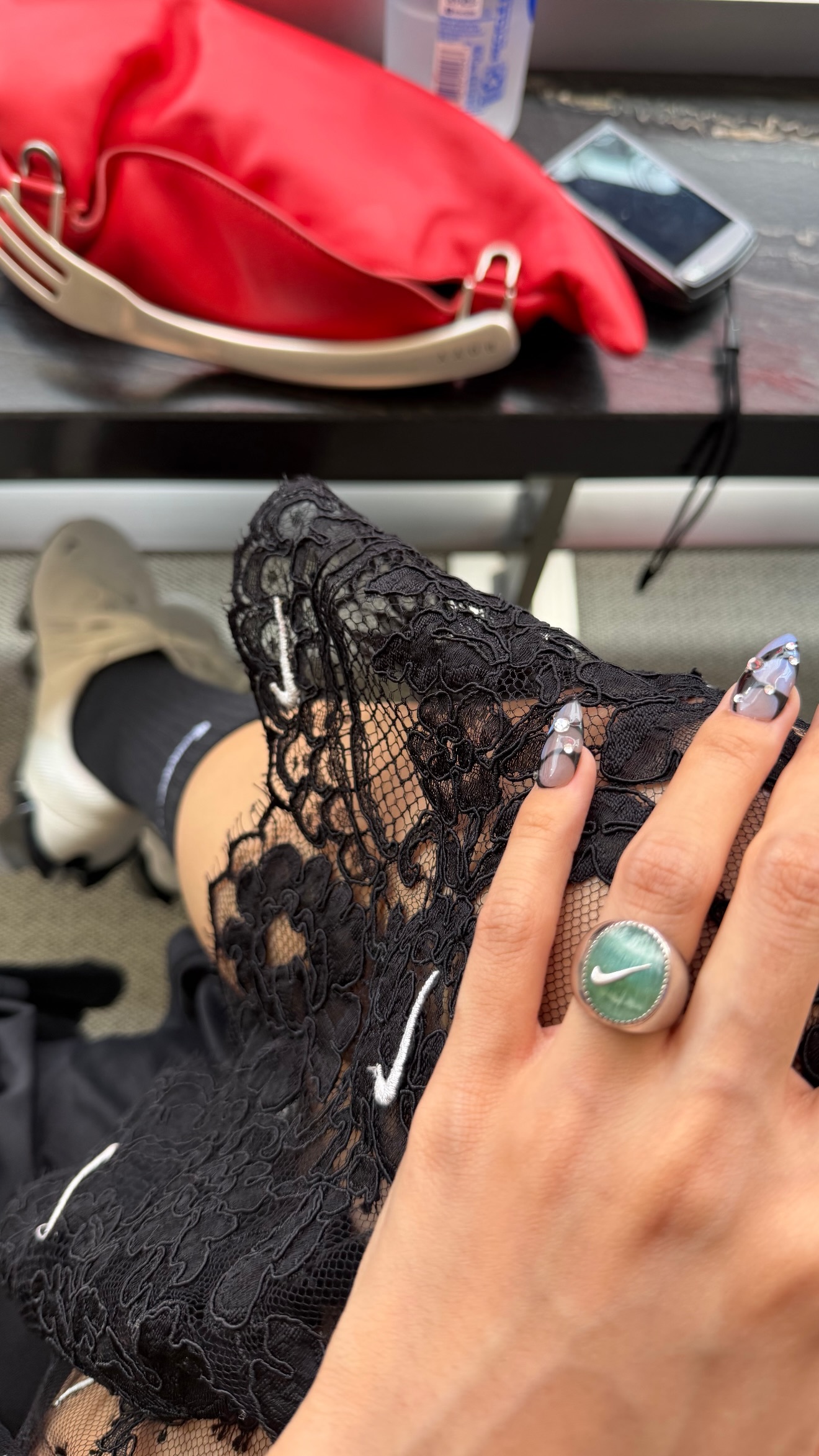 260711 Lisa更新 IG STORY👀哦吼~ 新的Nike广告要来了么