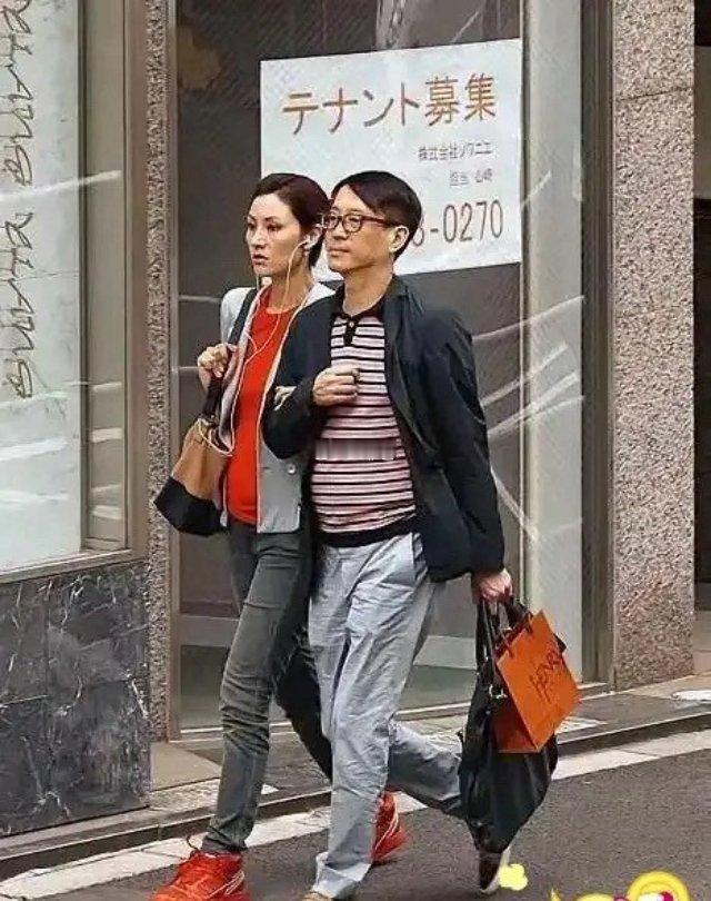 李嘉欣很好的证明了美人老了也是美人 ​​​