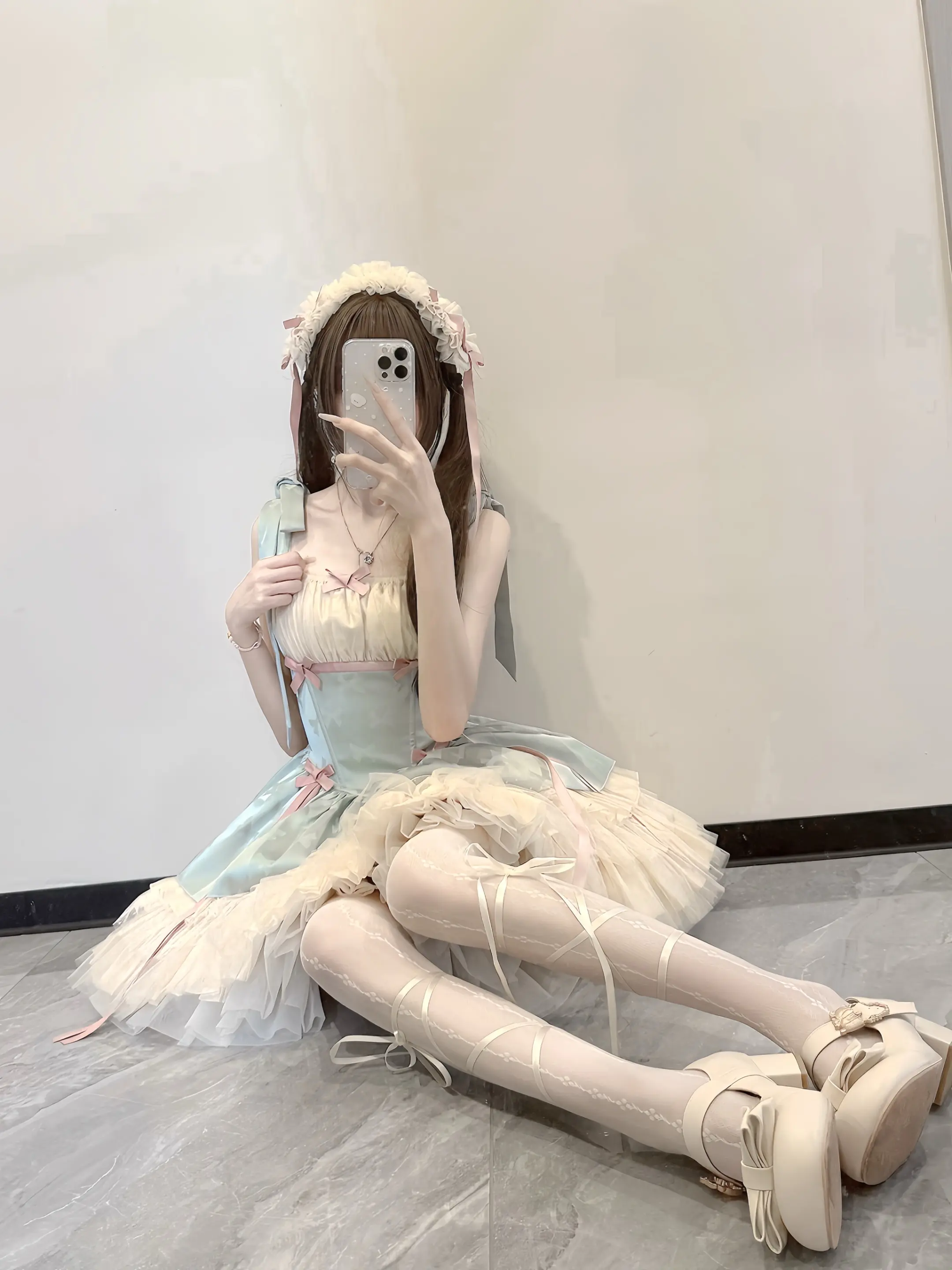 我以为离开就不痛了 后来我才发现思念更痛