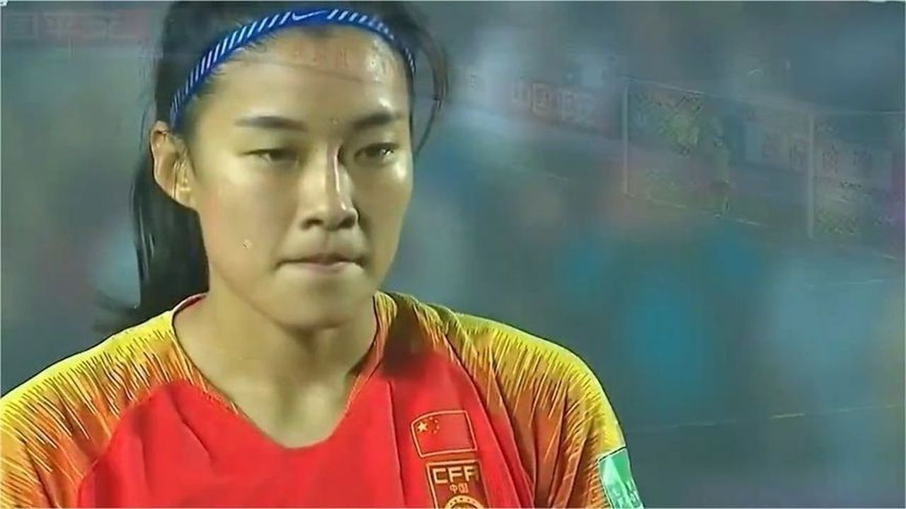中国女足有多牛？破23年不胜魔咒，掀翻世界第二巴西队，全场燃爆