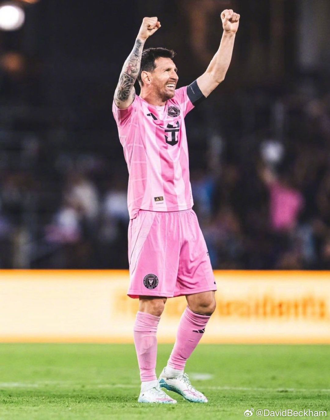 1st goal ➡️ 900th goal… Congratulations 