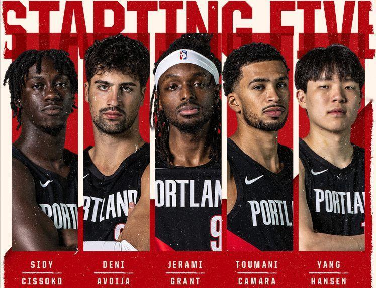 杨瀚森今天生涯第一次首发

获得4分5板2助攻

表扬还是批评，媒体上已经很多很