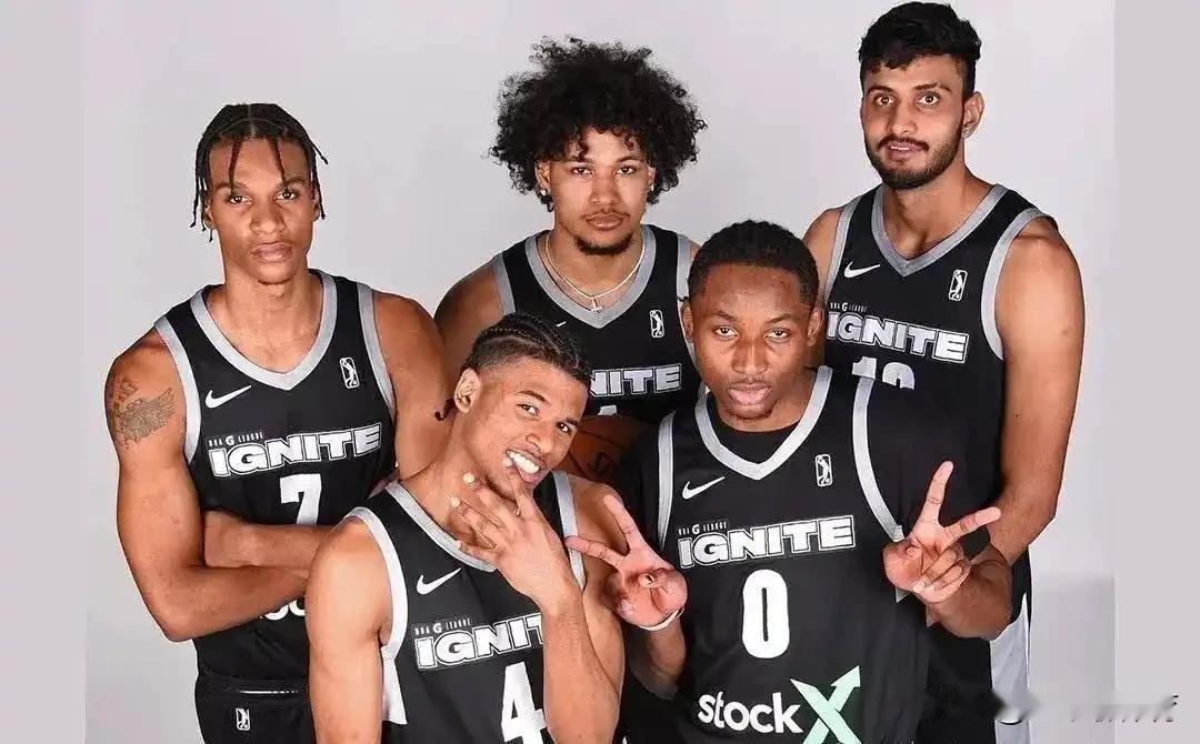 点燃队总共为NBA输送了四位乐透秀，却没有一个靠谱的！
1，杰伦格林      