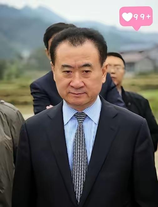 不查不知道，被王健林给惊呆了！
没想到，老王为了搞定6000亿的欠款，硬是撑了整