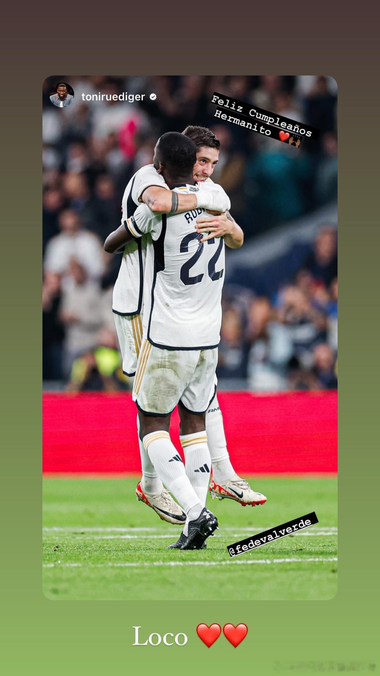 巴尔韦德，26岁生日快乐！🎂#HalaMadrid# ​​​