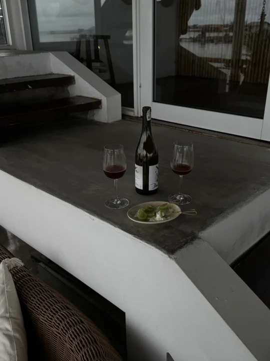 海边和自然酒？？新山？