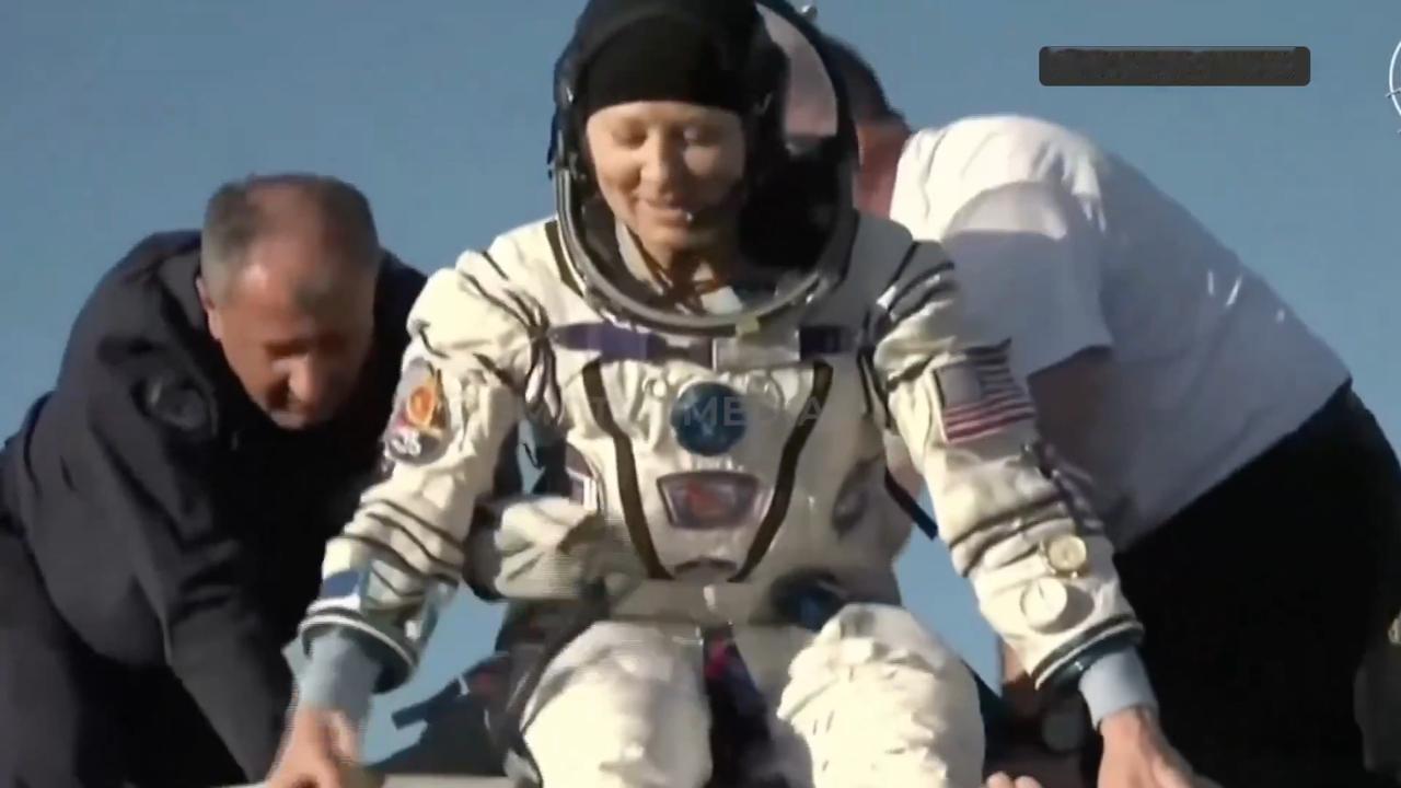 美国宇航员 Tracey Dyson 因 NASA 的问题被困太空，最终安全搭乘