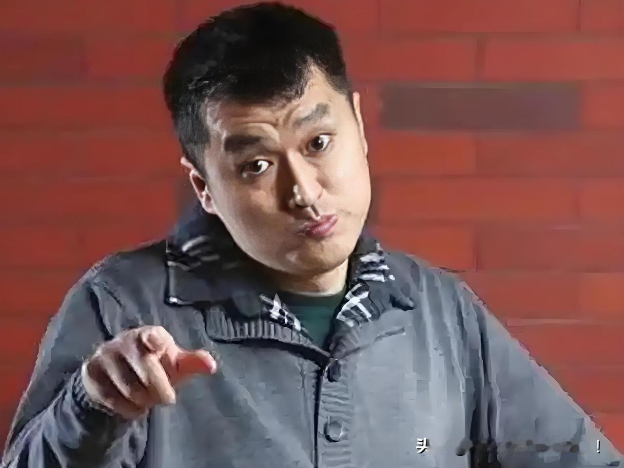 交大博士取笑岳云鹏：没有代表作，纯是相声混子！
近日，【相声有新人】选手、公式相