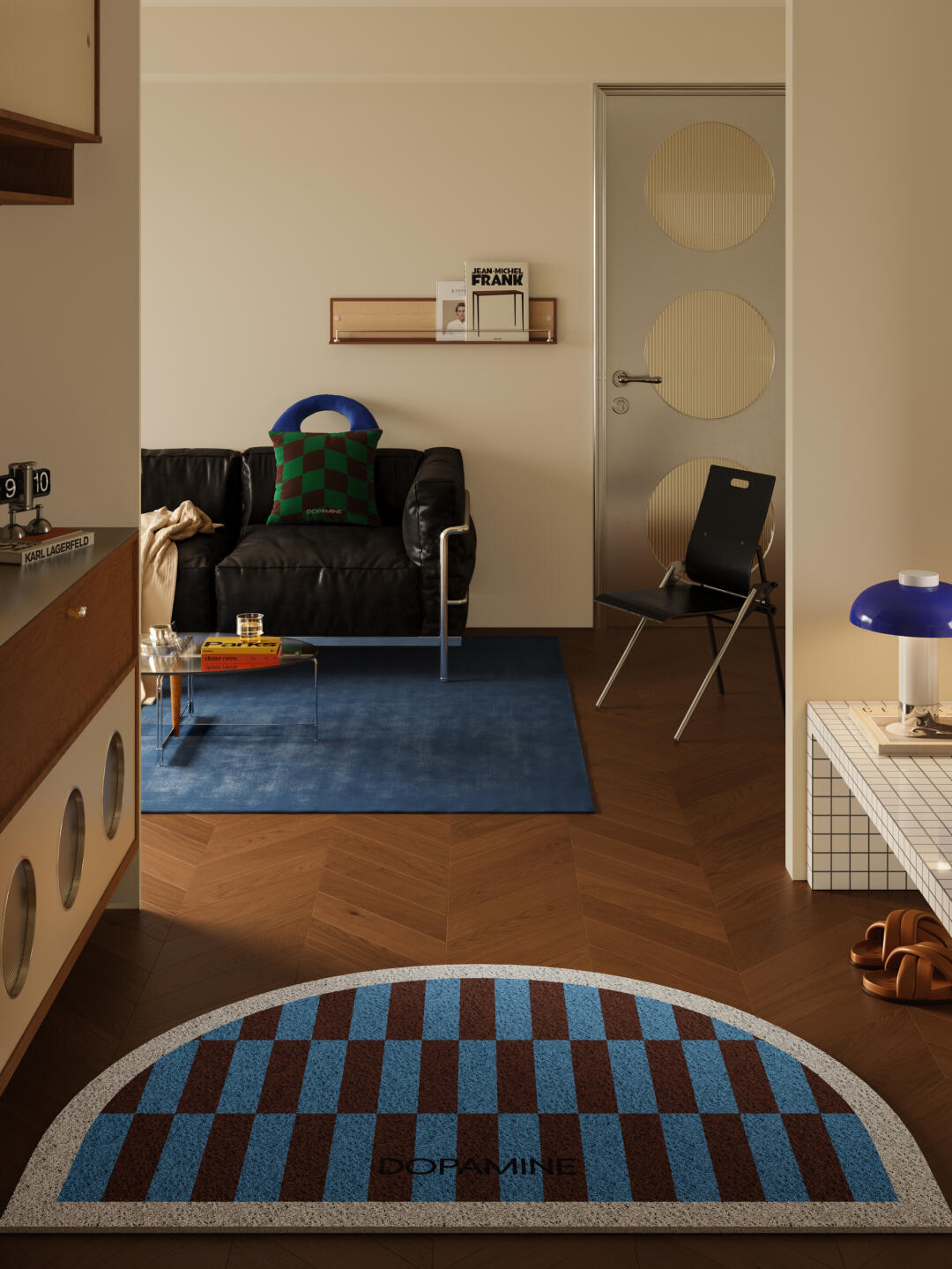 棋盘格地垫｜中古风玄关的时髦色彩搭配