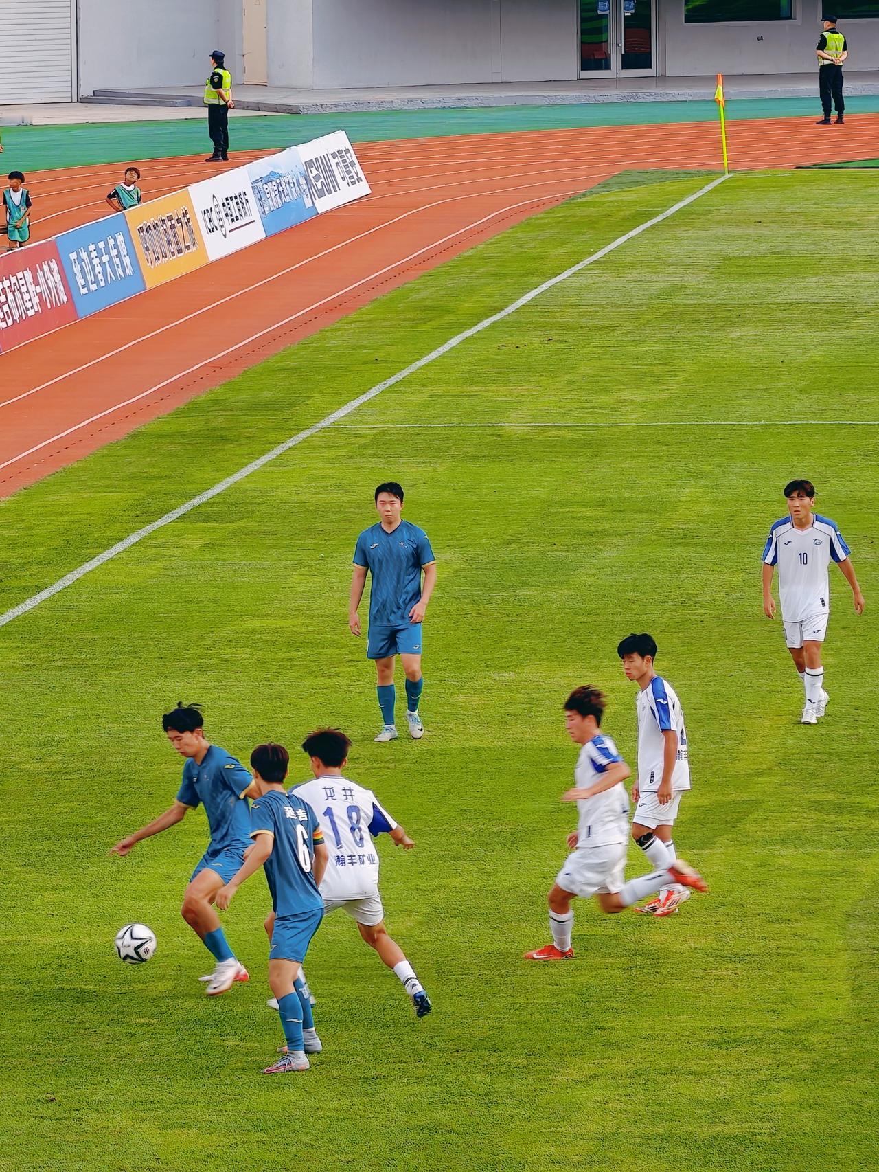 延超燃情开赛⚽首战延吉vs龙井

很荣幸受邀到现场观赛，虽然是个“伪球迷”，但依