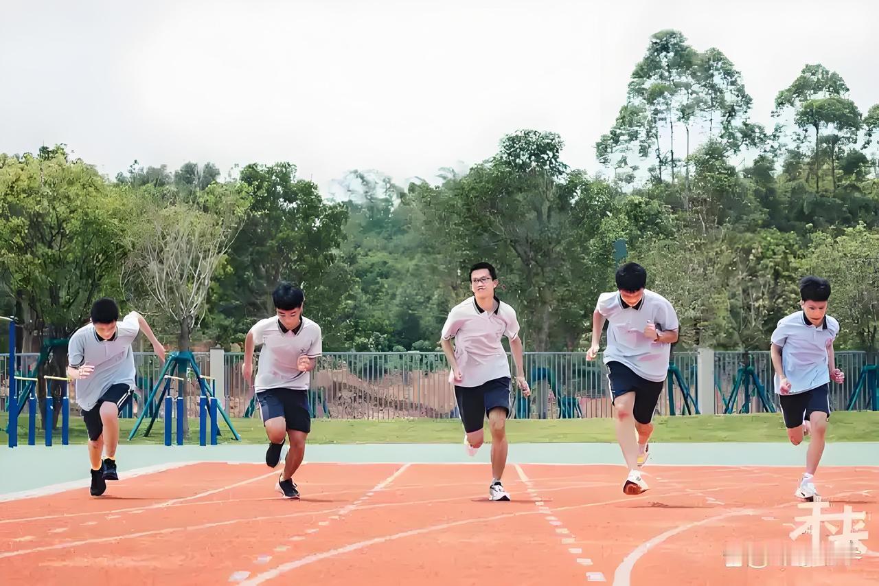 茗山乡发展不忘群众体育运动，这做法太赞了！就像4月4日晚的“村BA·集梦116篮