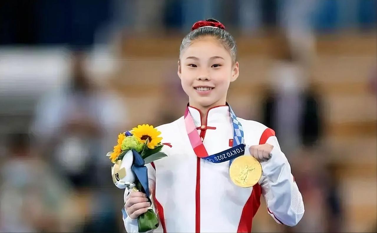 年纪轻轻却淡出赛场的4位明星运动员：
1、王简嘉禾，2002年出生于辽宁省鞍山市