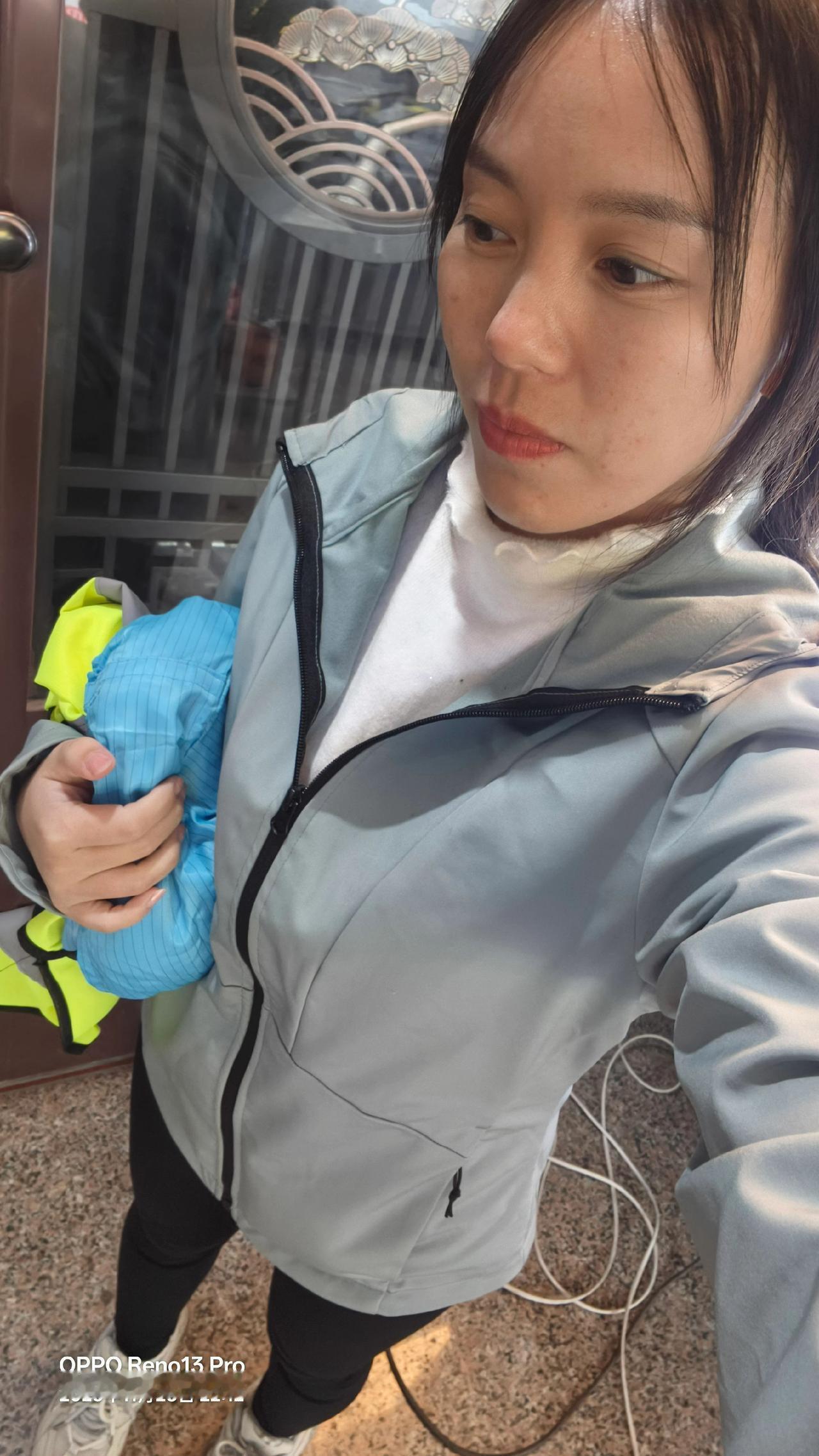 牛马下班回到家了，忙完早点休息吧……晚安