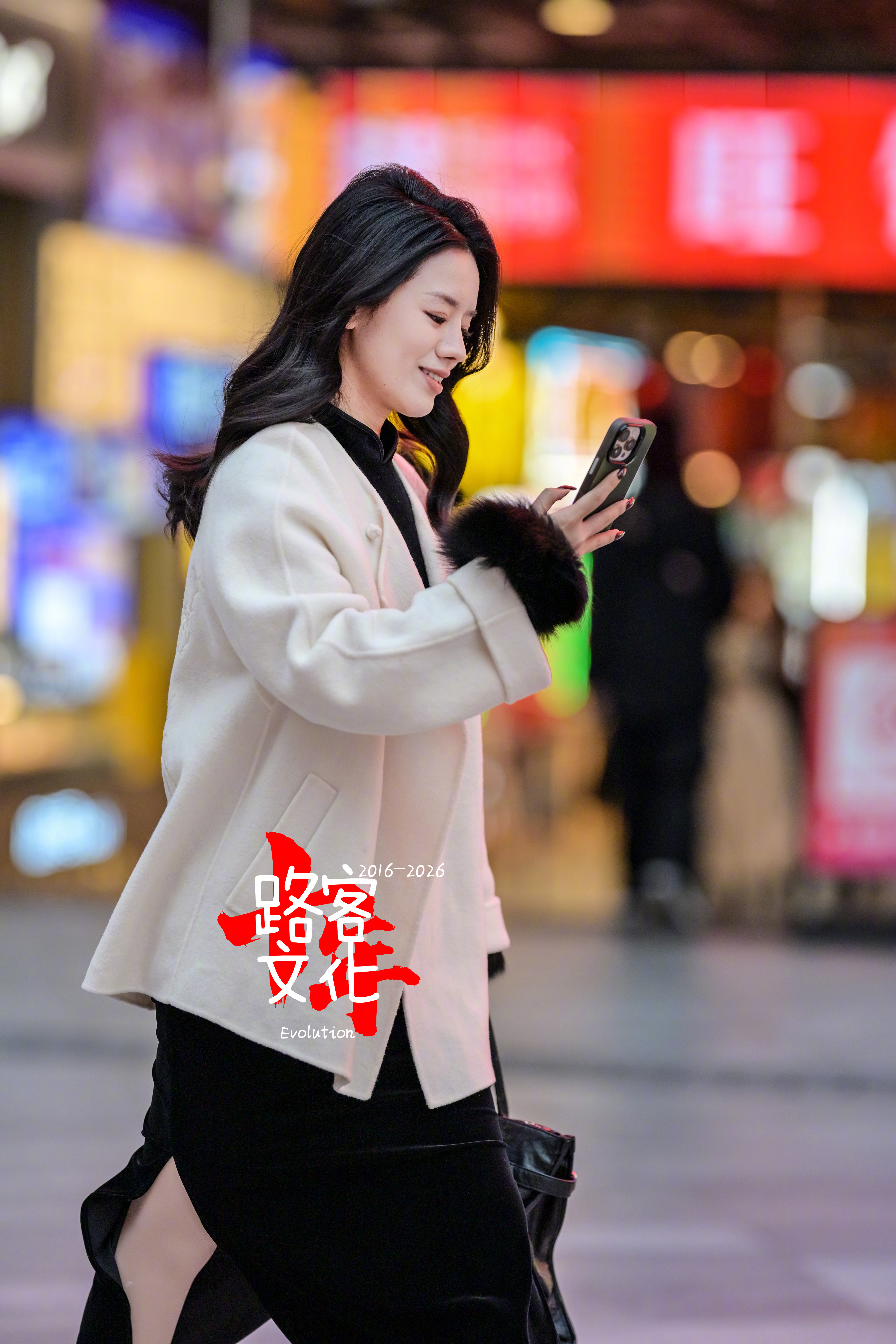 再来一张侧面特写 