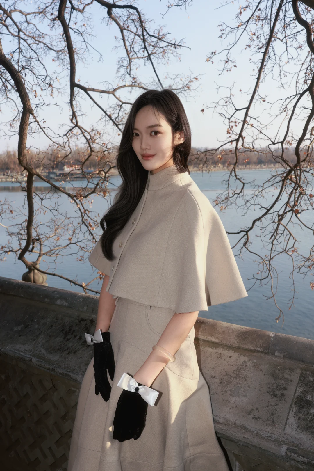 憾无穷 人生长恨水长东