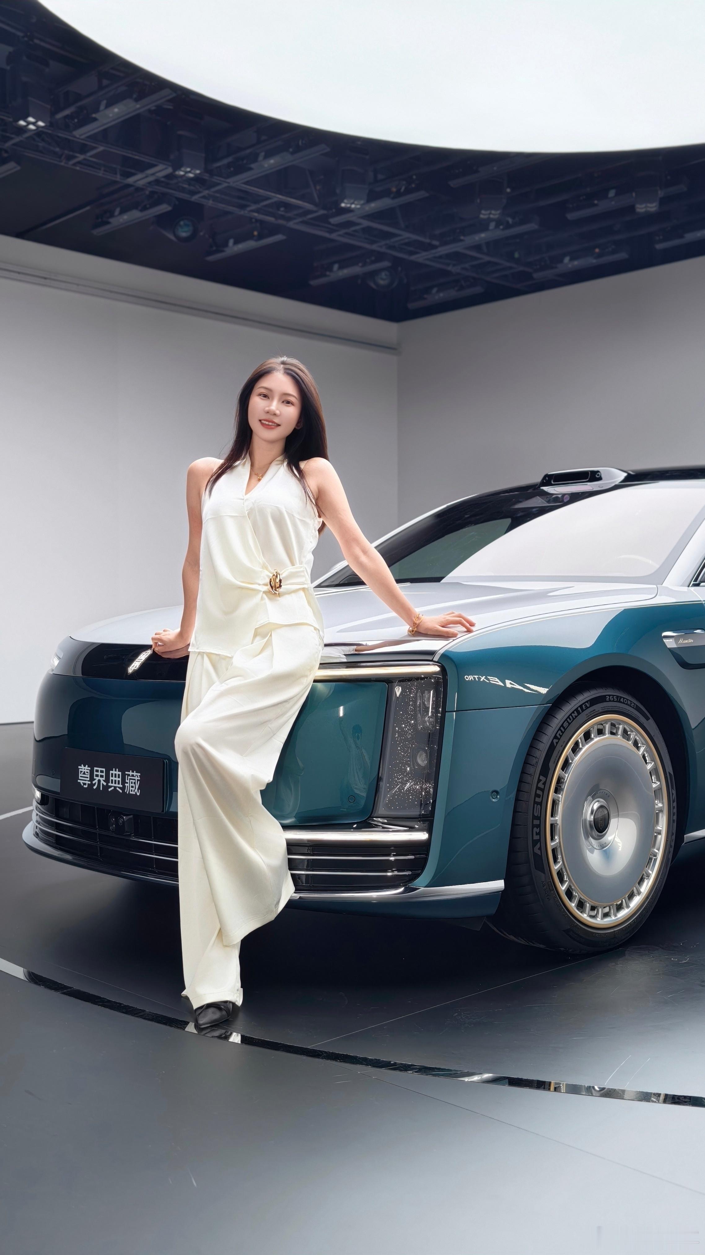 早啊总裁尊界 S800典藏大观远山青黛和旭日耀金怎么选？ 