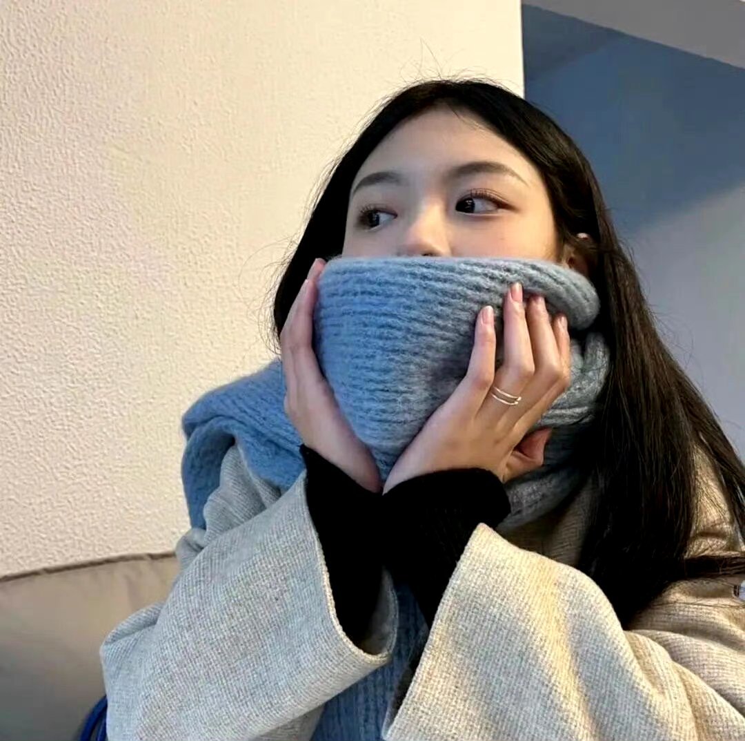 𝑾𝒆𝑪𝒉𝒂𝒕头像｜氛围感｜ins小众｜𝐒𝐡𝐚𝐫𝐞｜高质量女