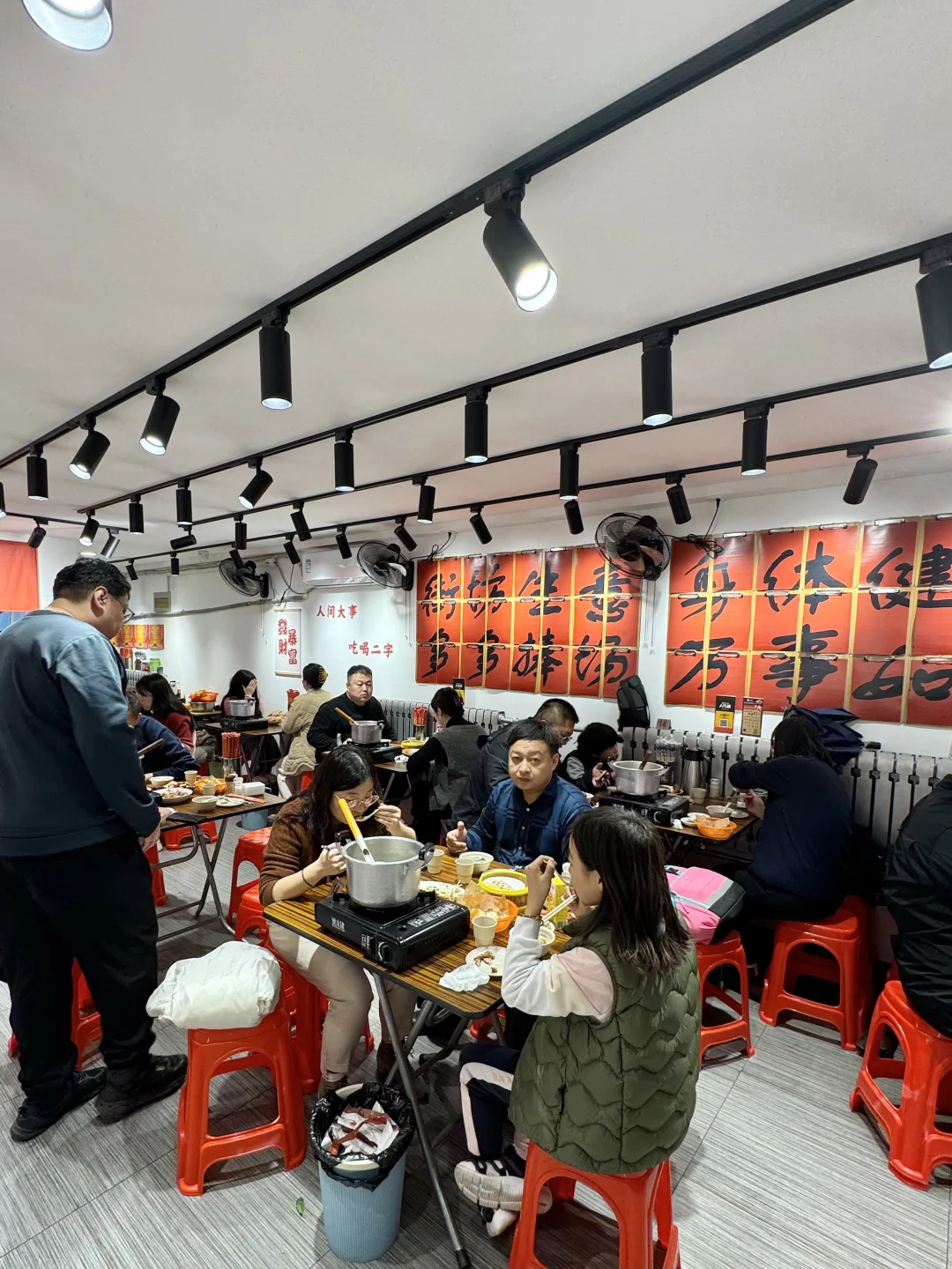 确实是青岛最牛逼好吃的小破店！！！