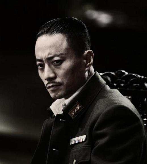 1943年7月，潜伏在日伪广州特务处的孙照文，被处长李道轩喊去谈话，当他毫无防备