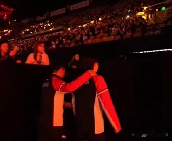 突然有些怀念那个男人！。
还没从林诗栋3比4输给张本智和的情绪里走出来，满心期待