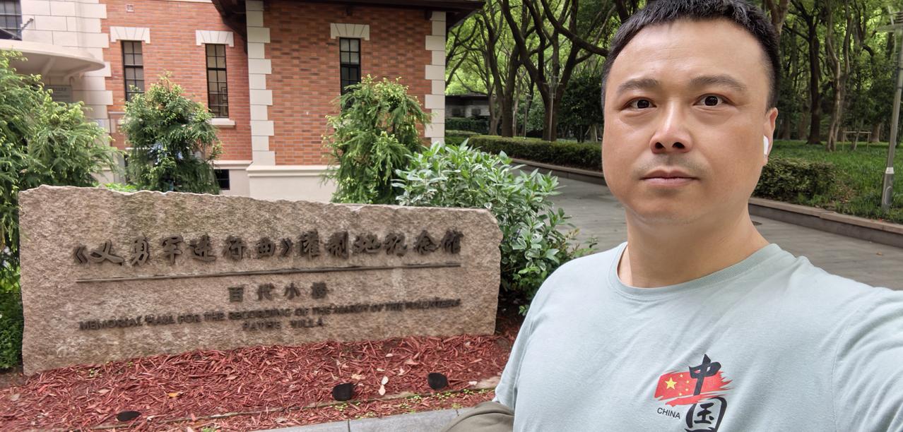 不缺钱，就意味着可以满足一切物质欲望。

但是对于人类来说，满足物质愿望那是远远