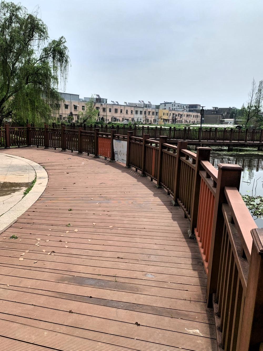 千万不要和强势家庭接儿女亲？
我们深有体会！
我们家庭一子一女。
从小培养儿女，